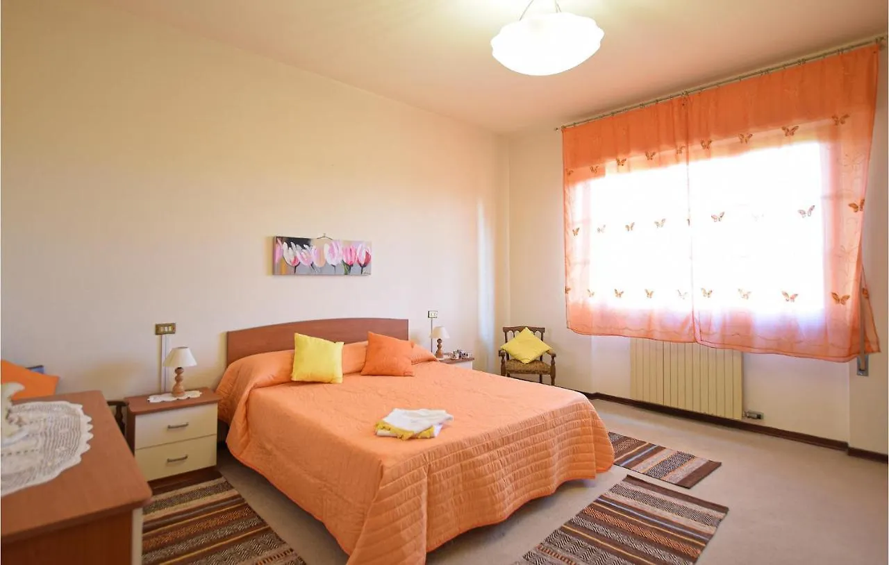 3 Bedroom Awesome Apartment In Capezzano Pianore